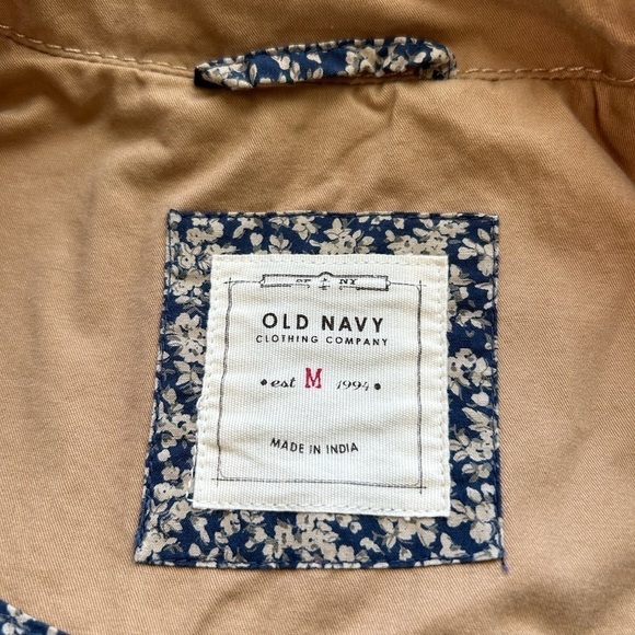 Old Navy Double Breasted Inverted Pleat Jacket • Used • Size: Medium - Picture 4 of 8